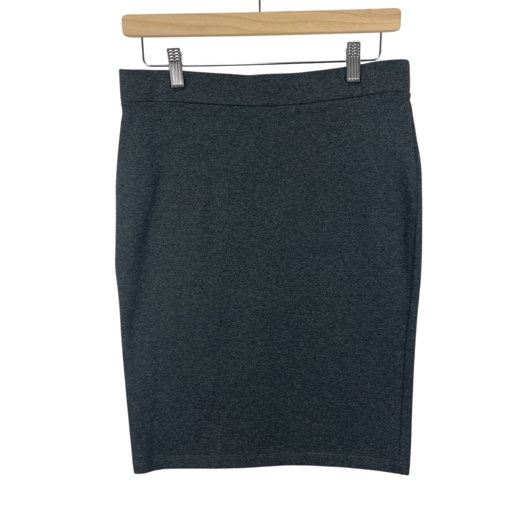 Forever 21 Classic Gray Women's Skirt with Spandex Size Large